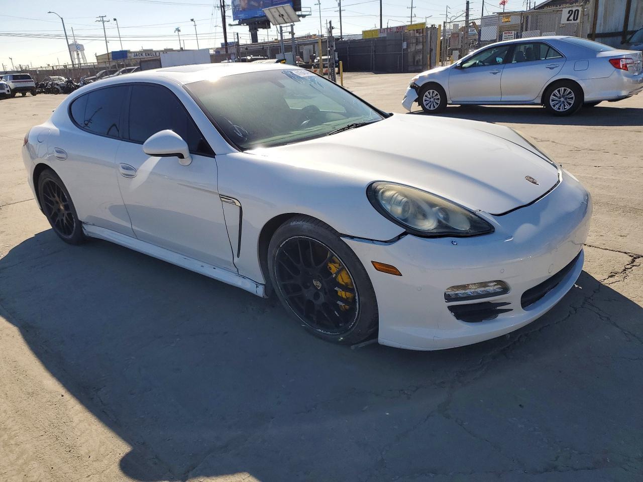 2012 Porsche Panamera 2 - Фото 4