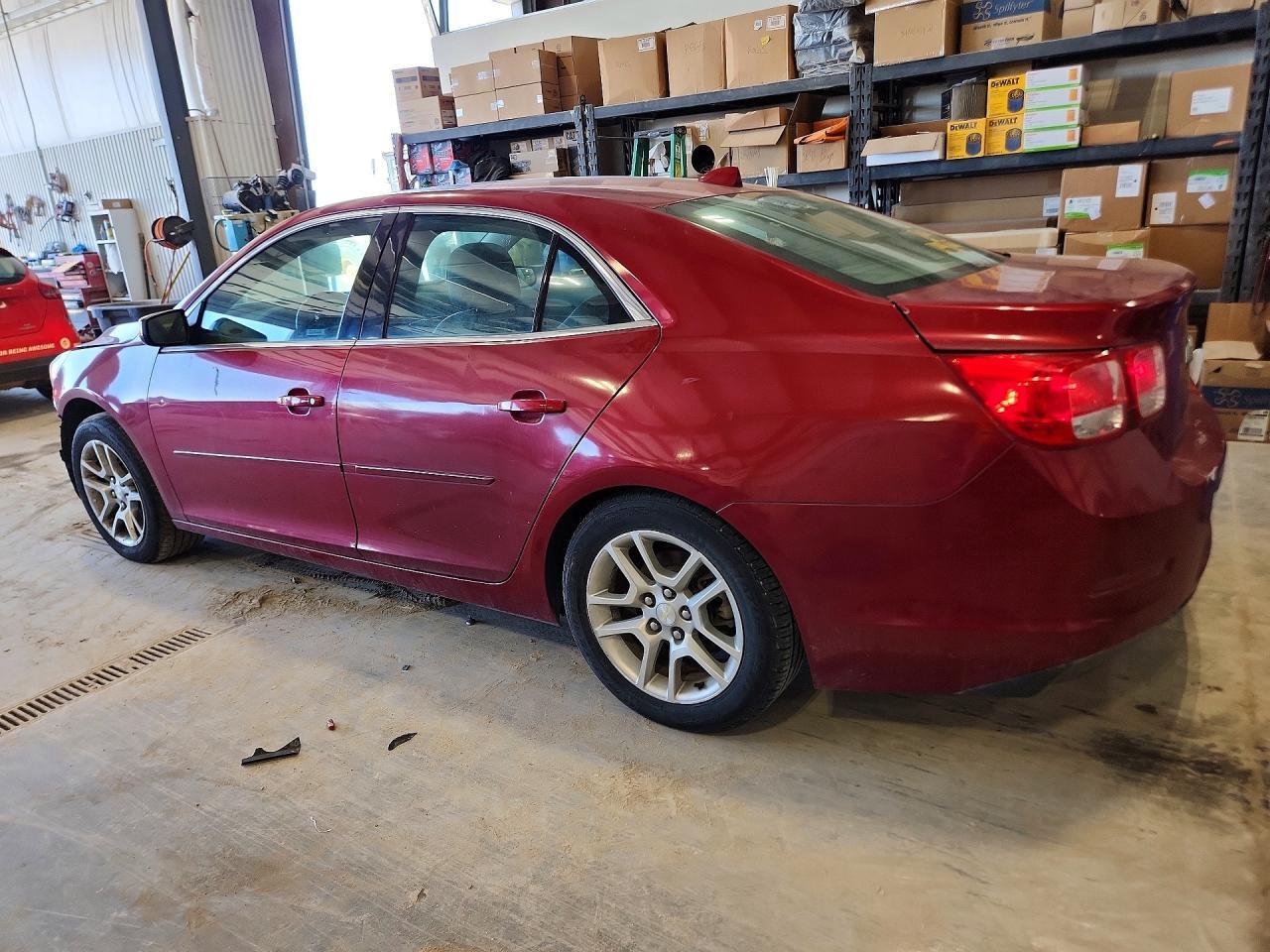 2013 Chevrolet Malibu 2Lt - Фото 2