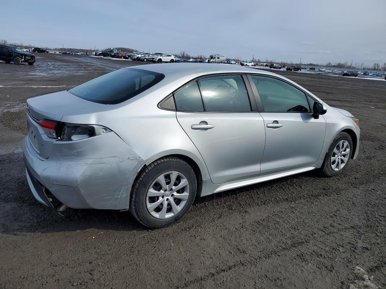 2022 Toyota Corolla Le - Фото 3