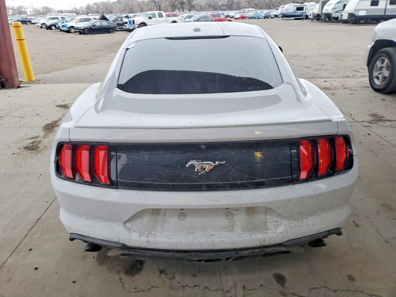 2018 Ford Mustang - Фото 6