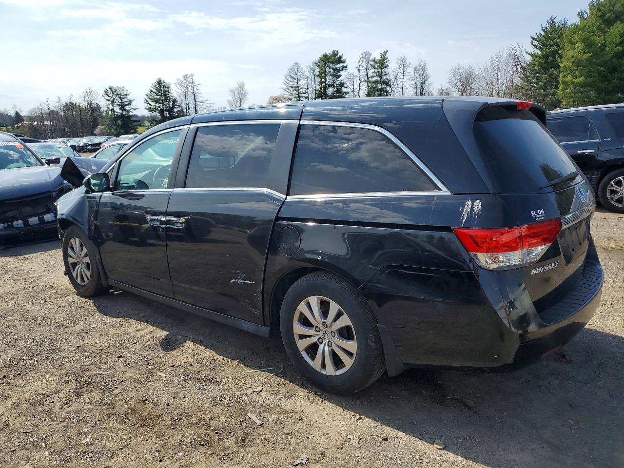 2014 Honda Odyssey Ex - Image 2