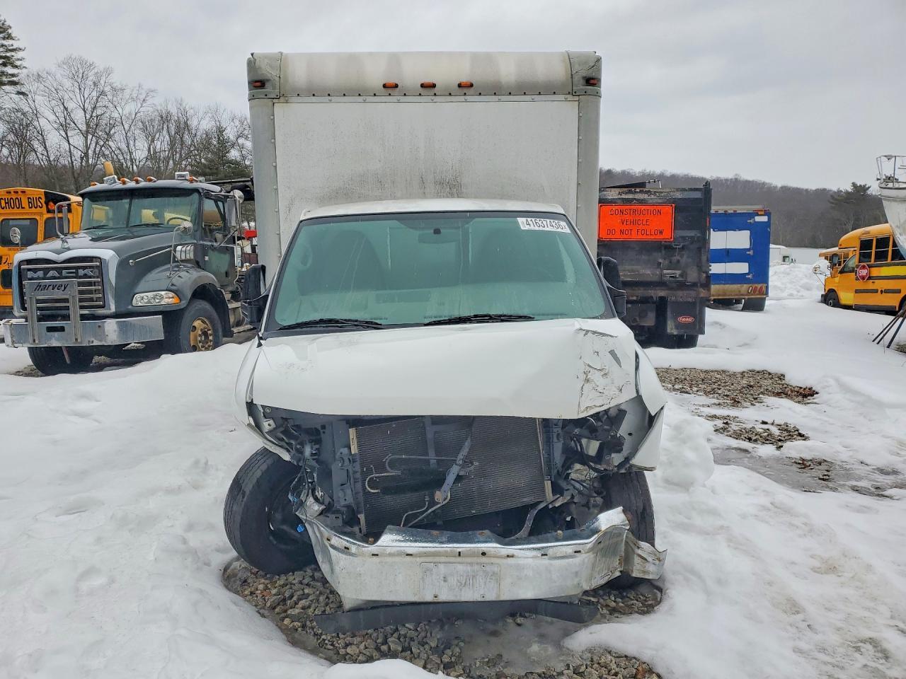 2015 Chevrolet Express G3500 - Фото 5