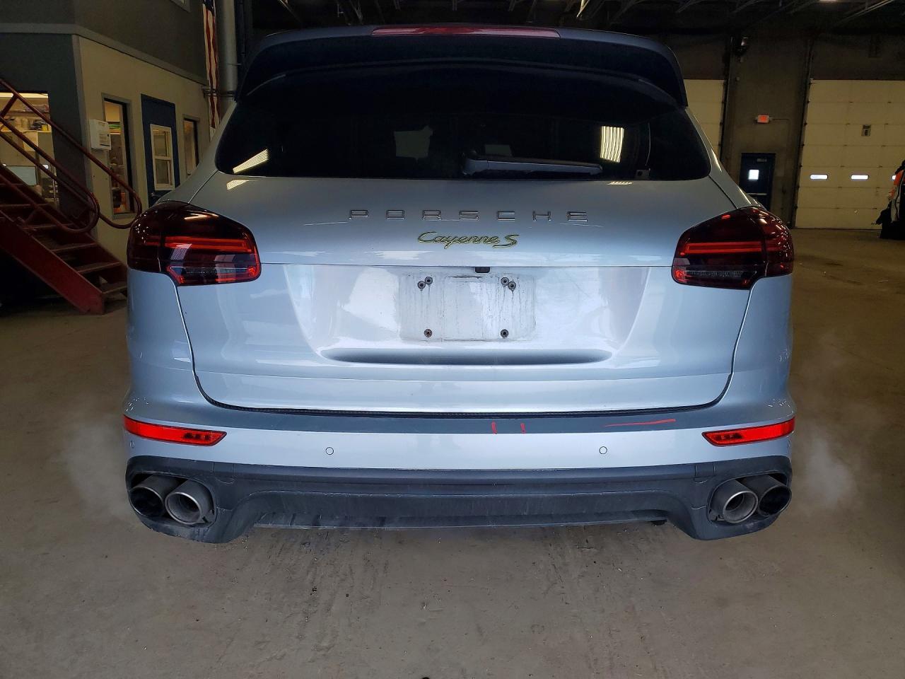2017 Porsche Cayenne Se Hybrid Platinum - Image 6