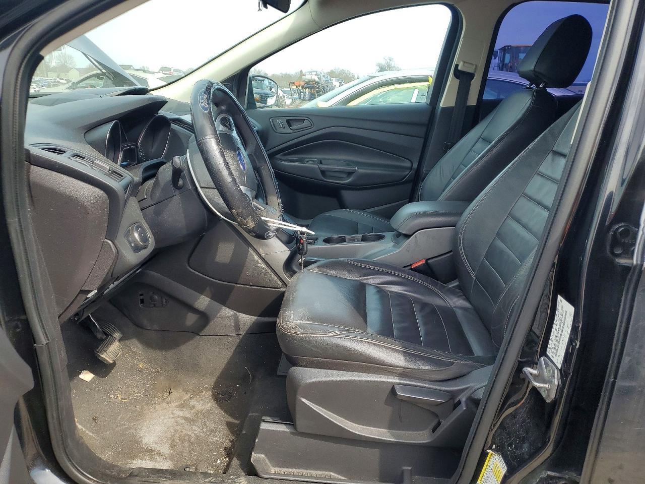 2013 Ford Escape S - Фото 7