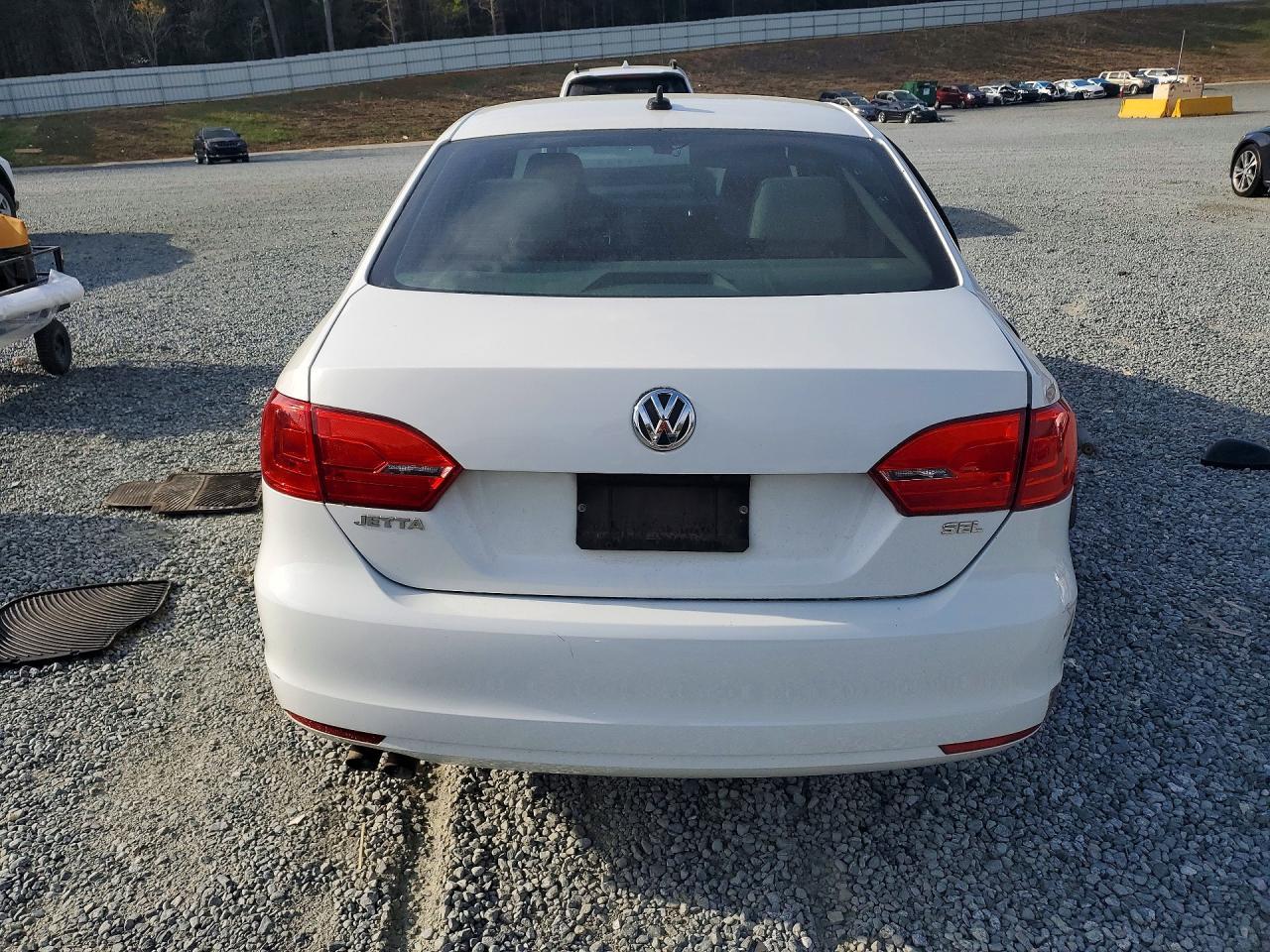 2014 Volkswagen Jetta Sel - Image 6