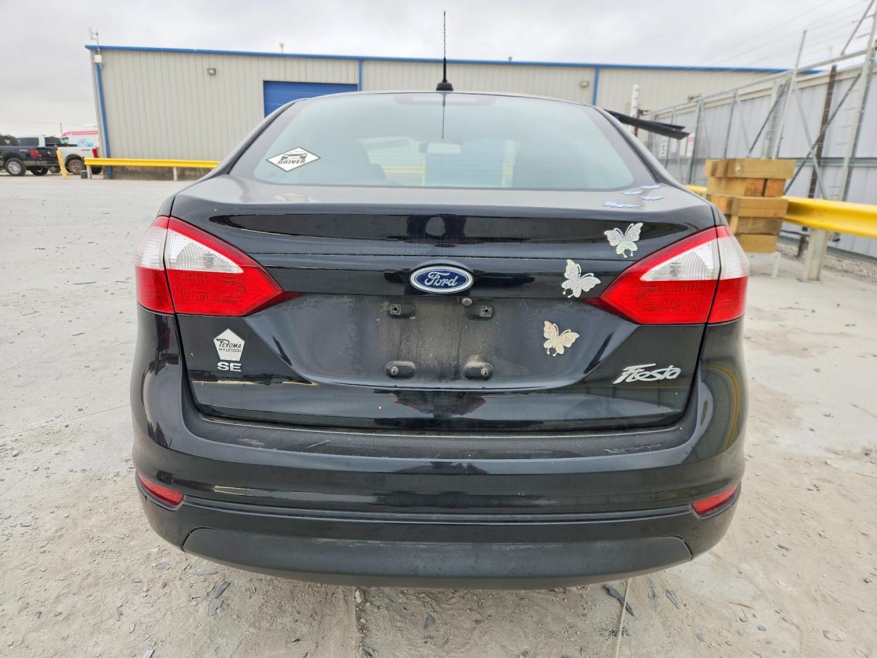 2019 Ford Fiesta Se - Image 6