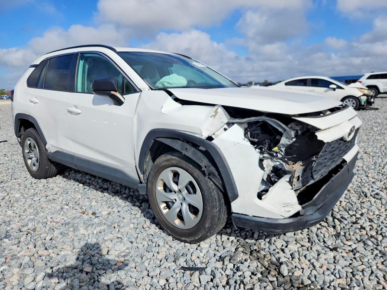 2019 Toyota Rav4 Le - Фото 4