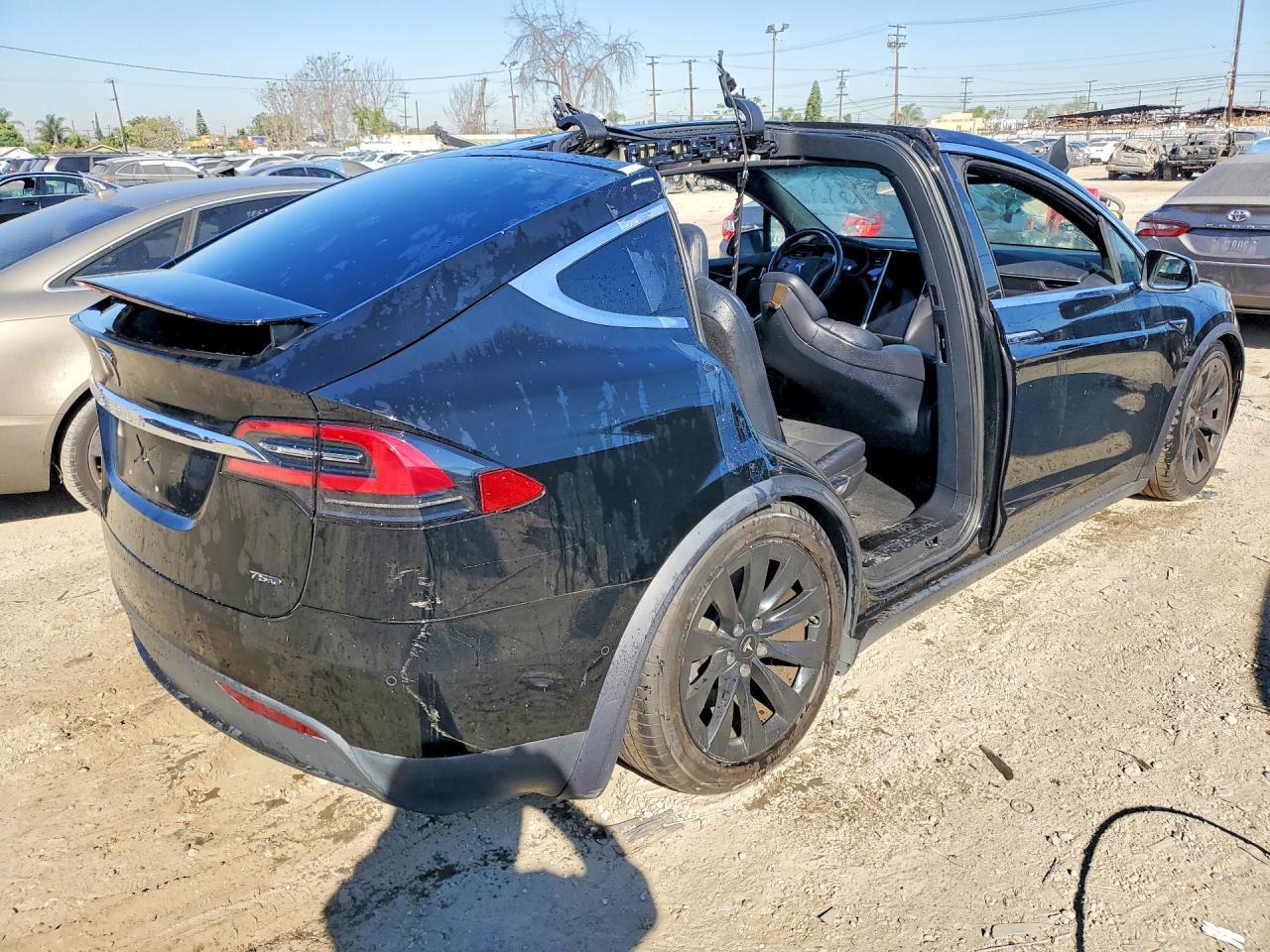 2018 Tesla Model X - Image 3