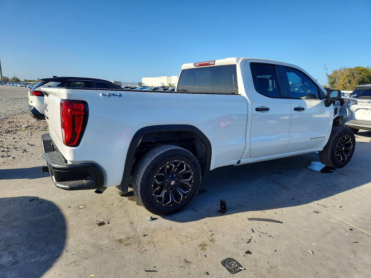2019 GMC Sierra K1500 - Фото 3