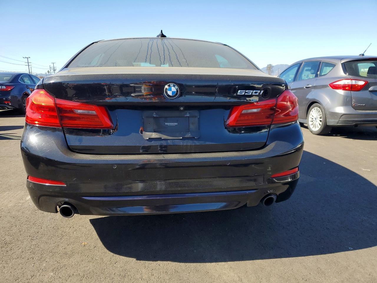 2018 BMW 530 - Image 6