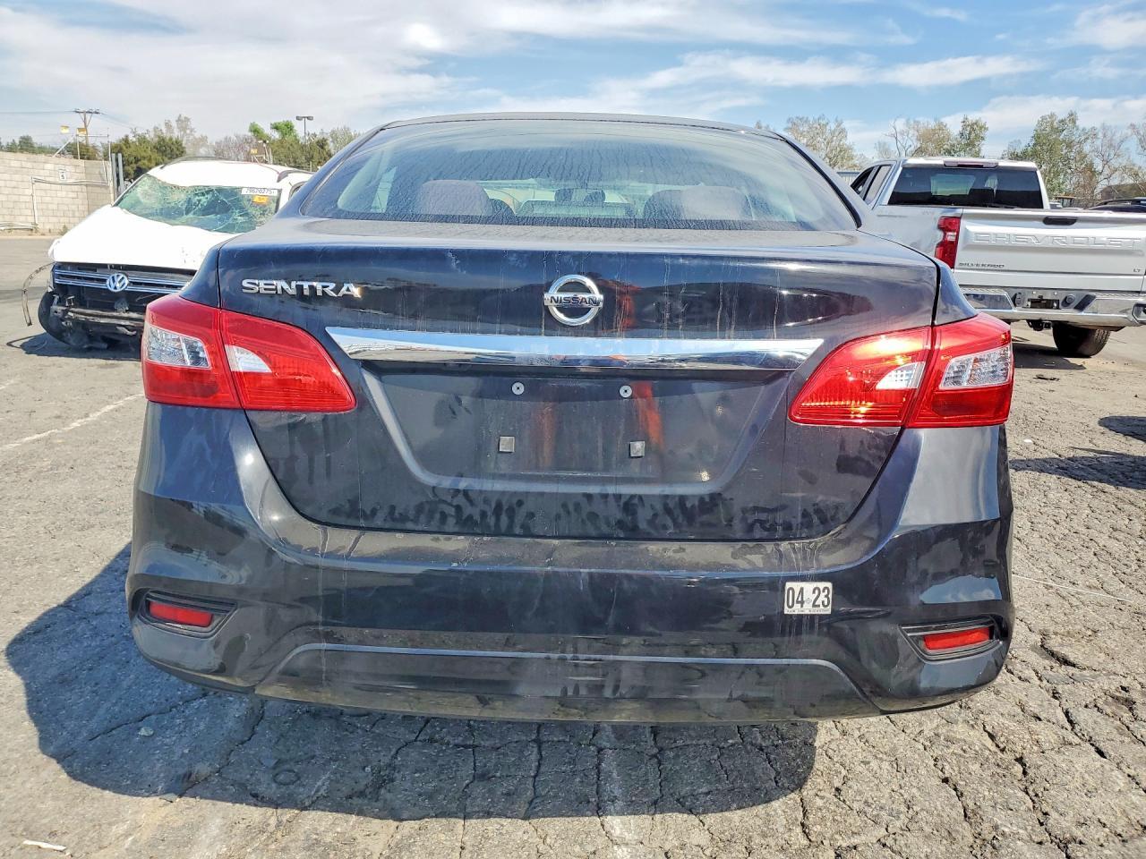 2019 Nissan Sentra S - Фото 6