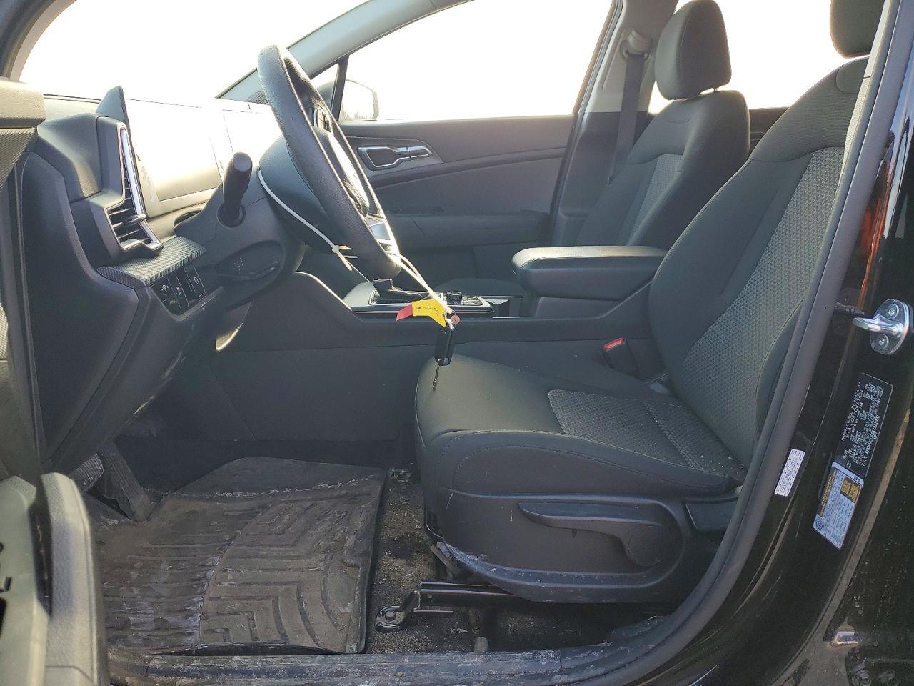 2024 Kia Sportage Lx - Image 7