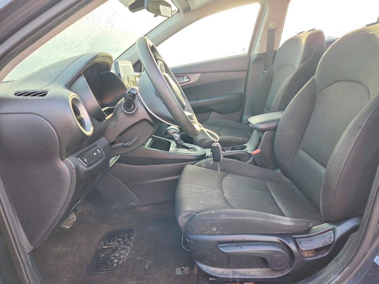 2019 Kia Forte Lxs - Image 7