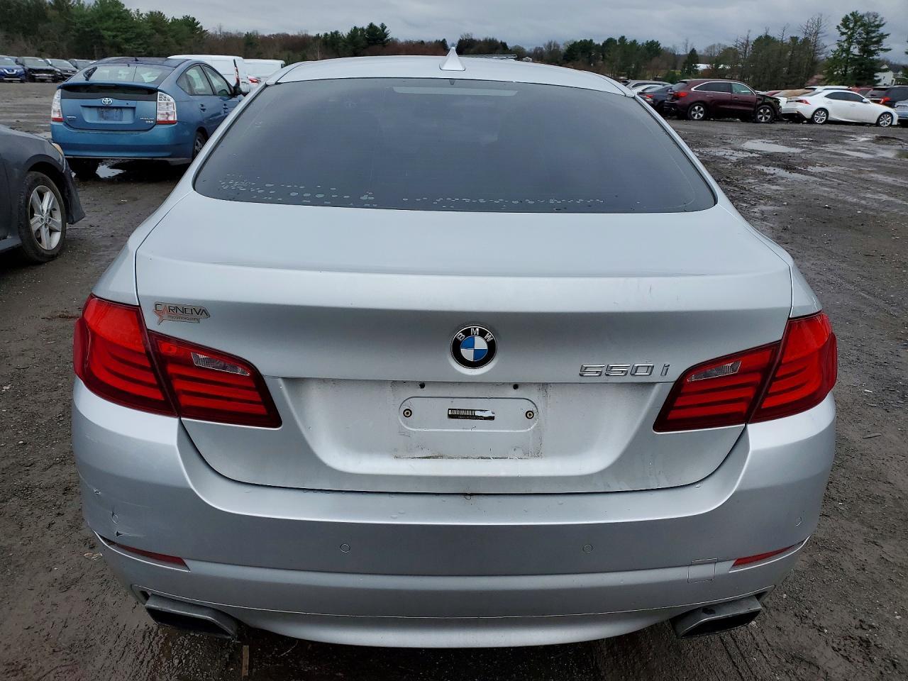2011 BMW 550 Xi - Фото 6