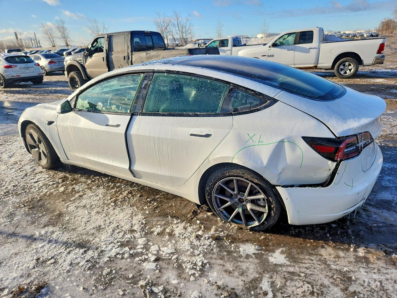 2021 Tesla Model 3 - Фото 2