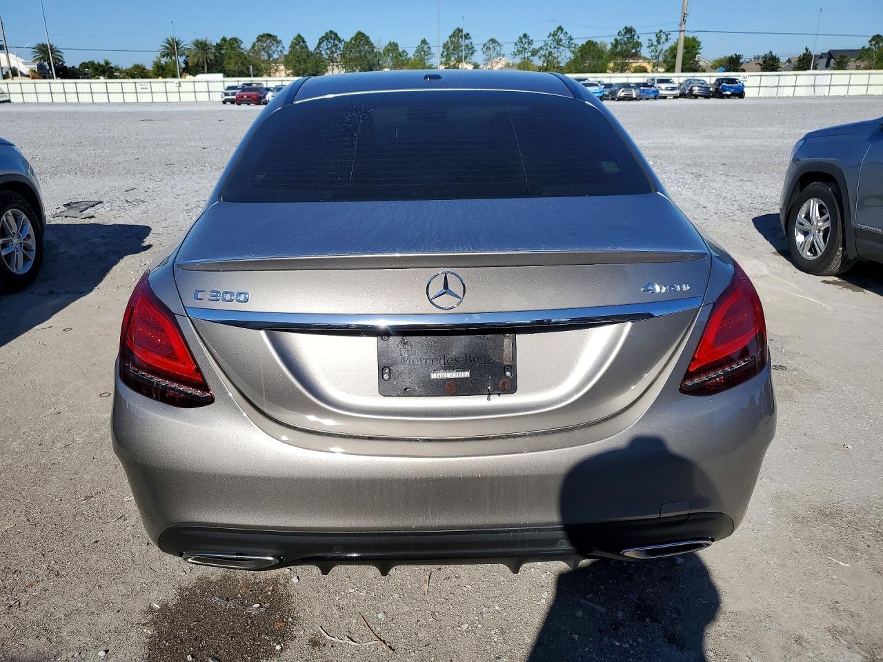 2020 Mercedes-Benz C 300 4Matic - Фото 6