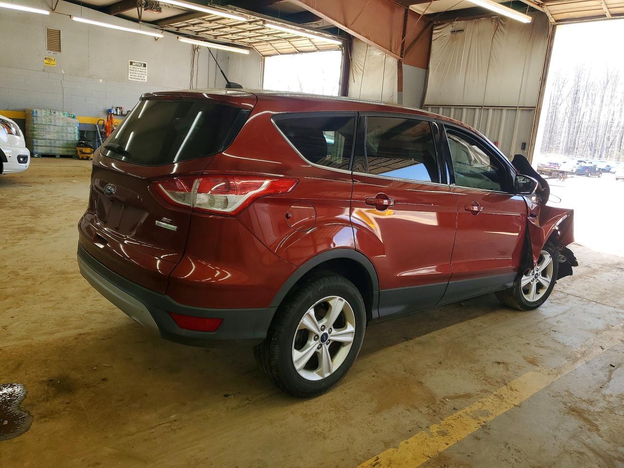 2015 Ford Escape - Фото 3