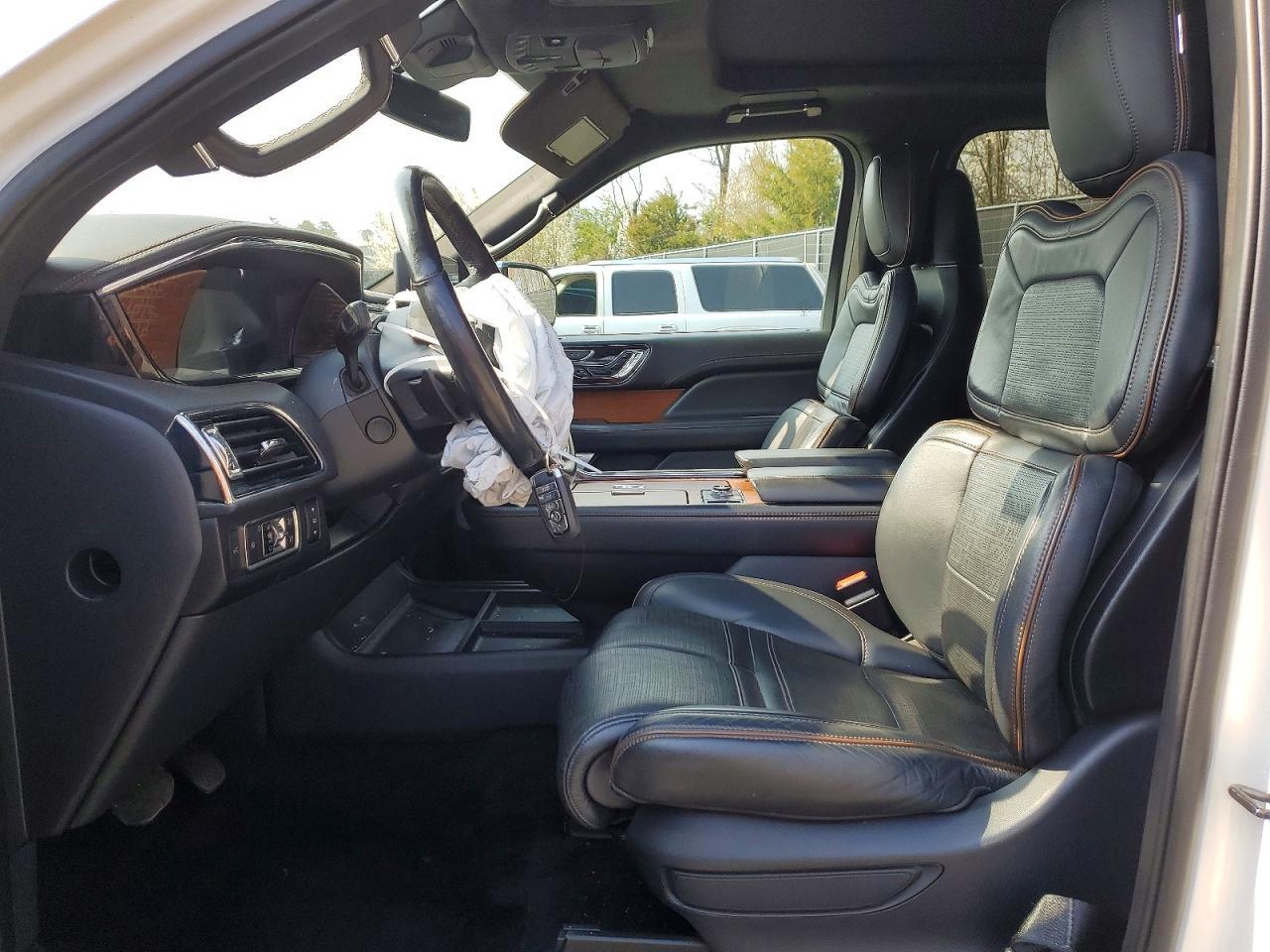 2022 Lincoln Navigator L Black Label - Image 7