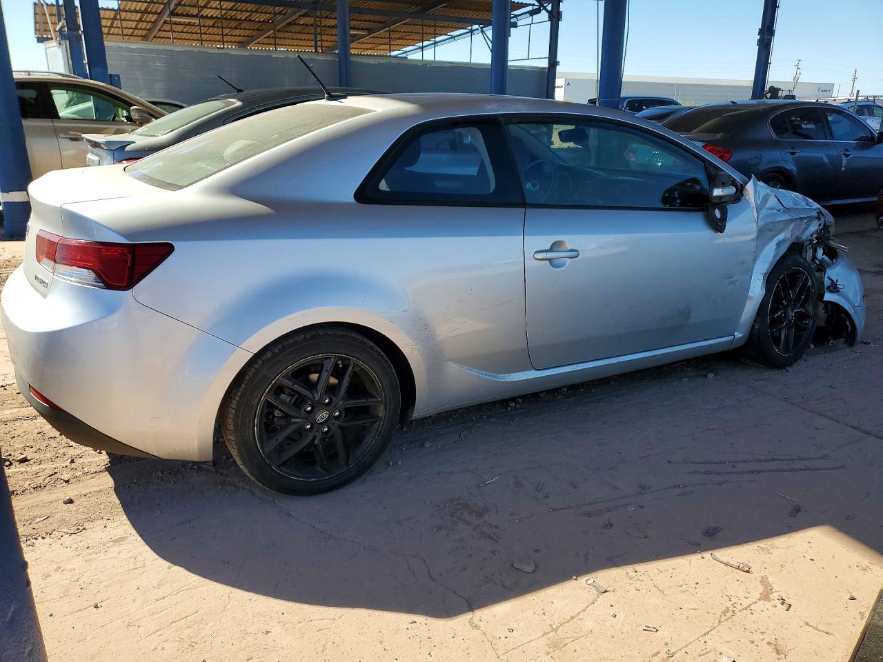 2010 Kia Forte Koup Sx - Image 3