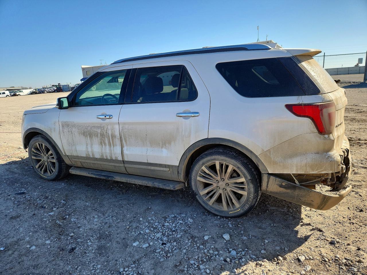 2016 Ford Explorer Platinum - Фото 2