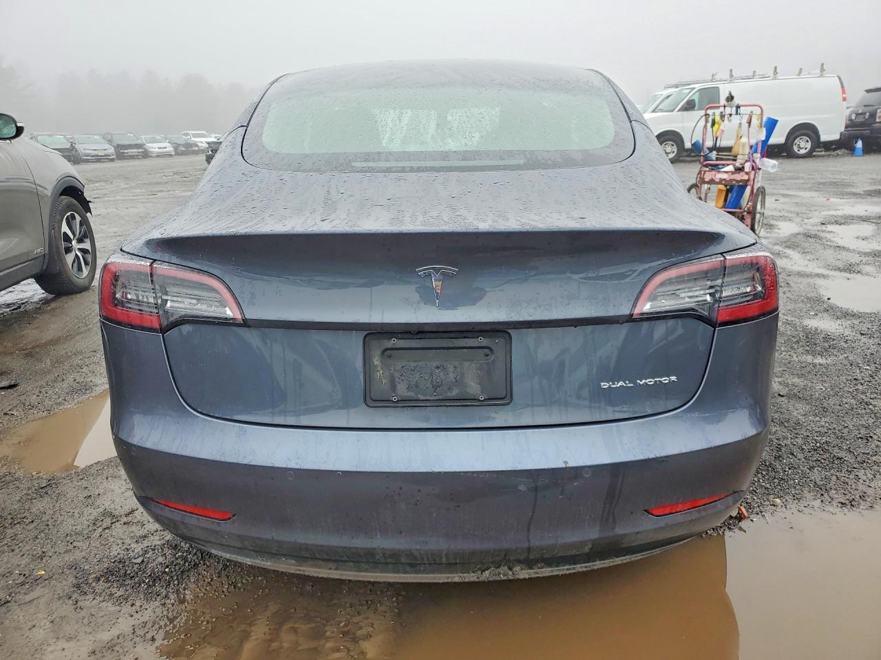 2021 Tesla Model 3 - Image 6