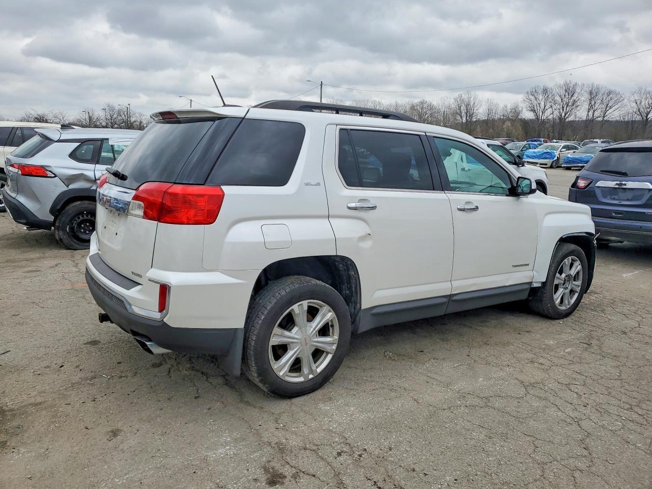 2016 GMC Terrain Sle - Фото 3