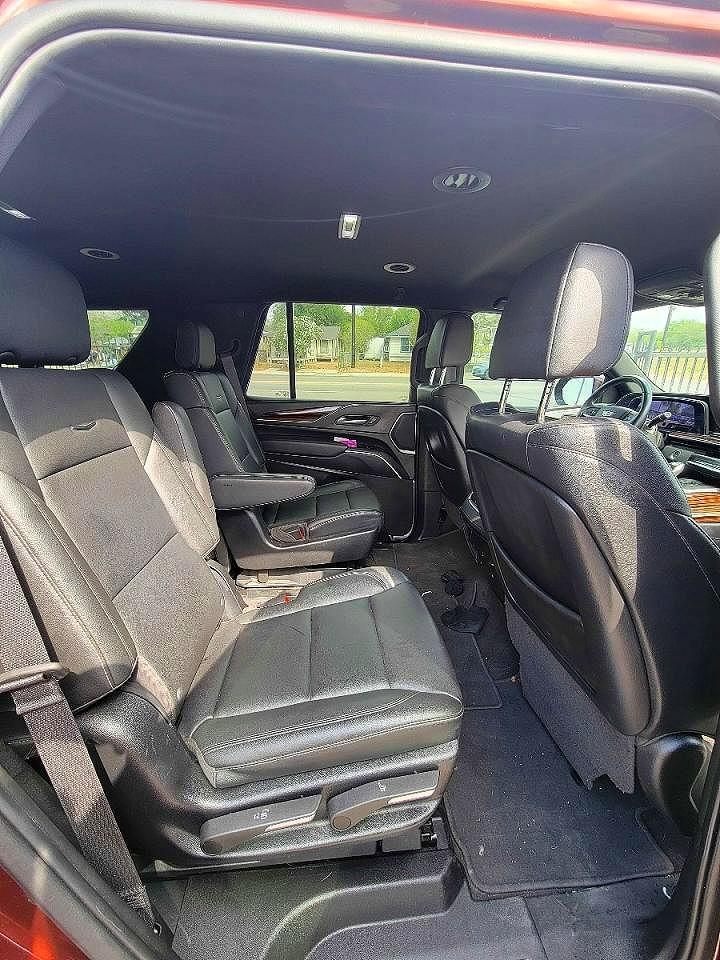 2023 Cadillac Escalade Luxury - Фото 6