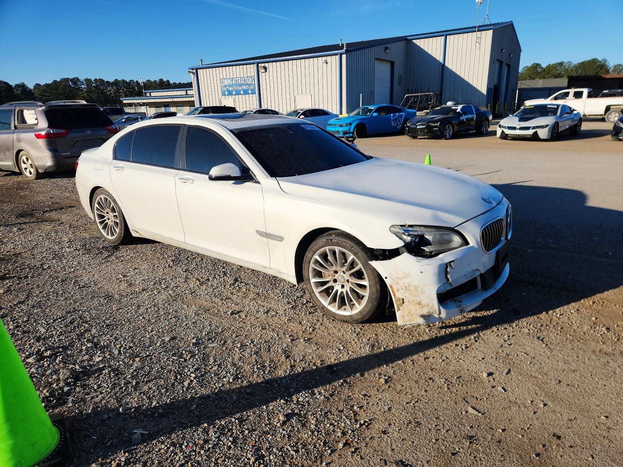 2015 BMW 750 Lxi - Image 4