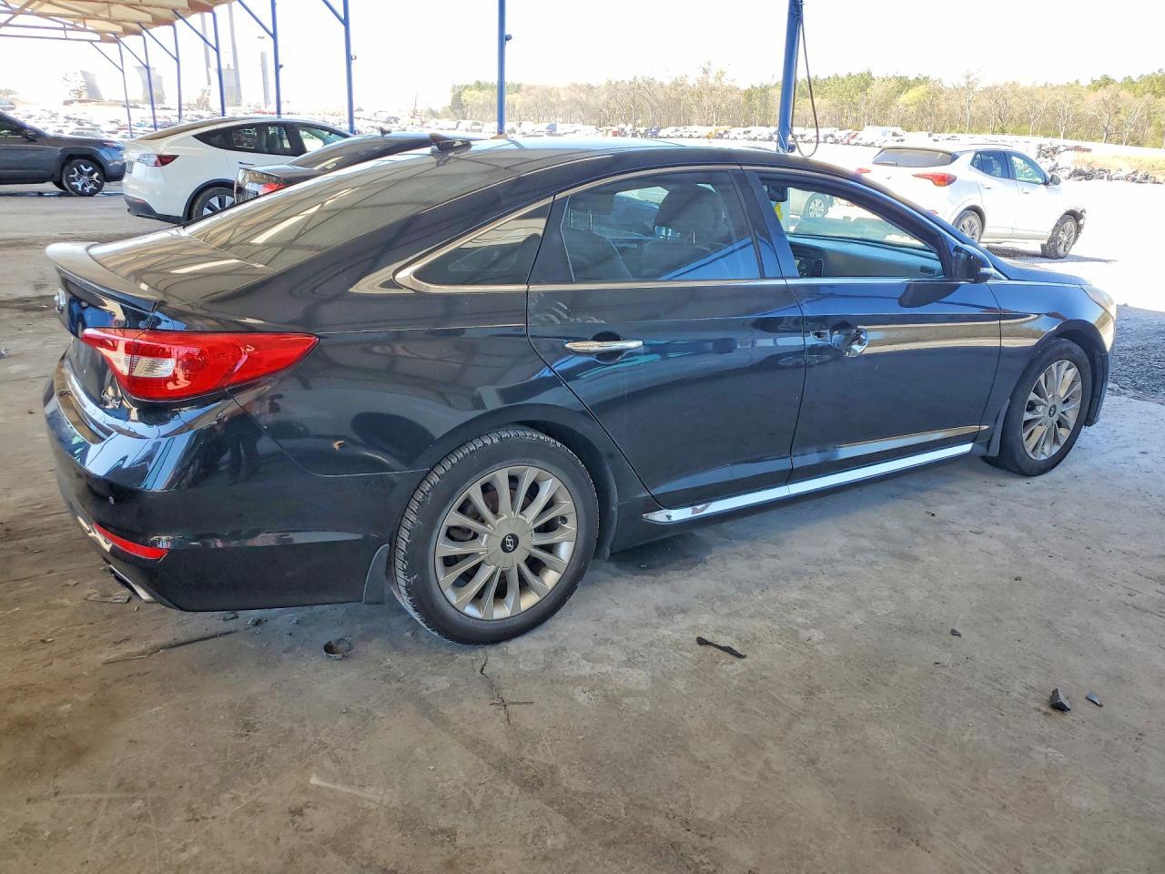 2015 Hyundai Sonata Limited - Фото 3