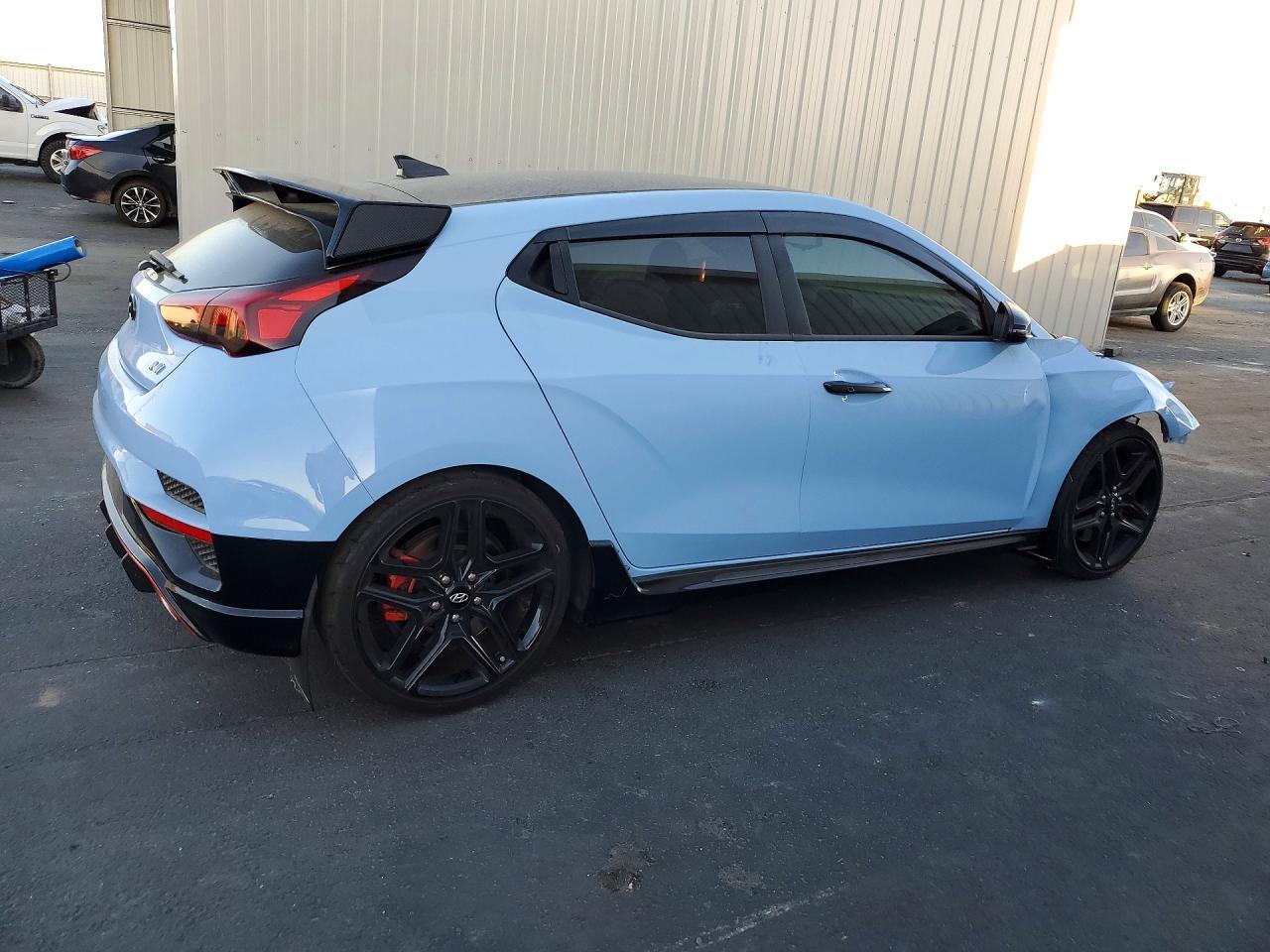 2022 Hyundai Veloster N Base - Фото 3