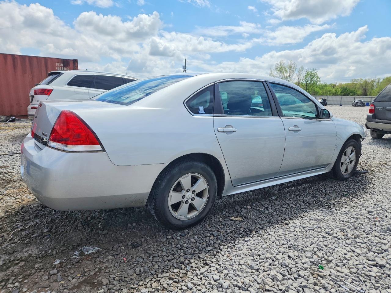 2010 Chevrolet Impala Lt - Фото 3