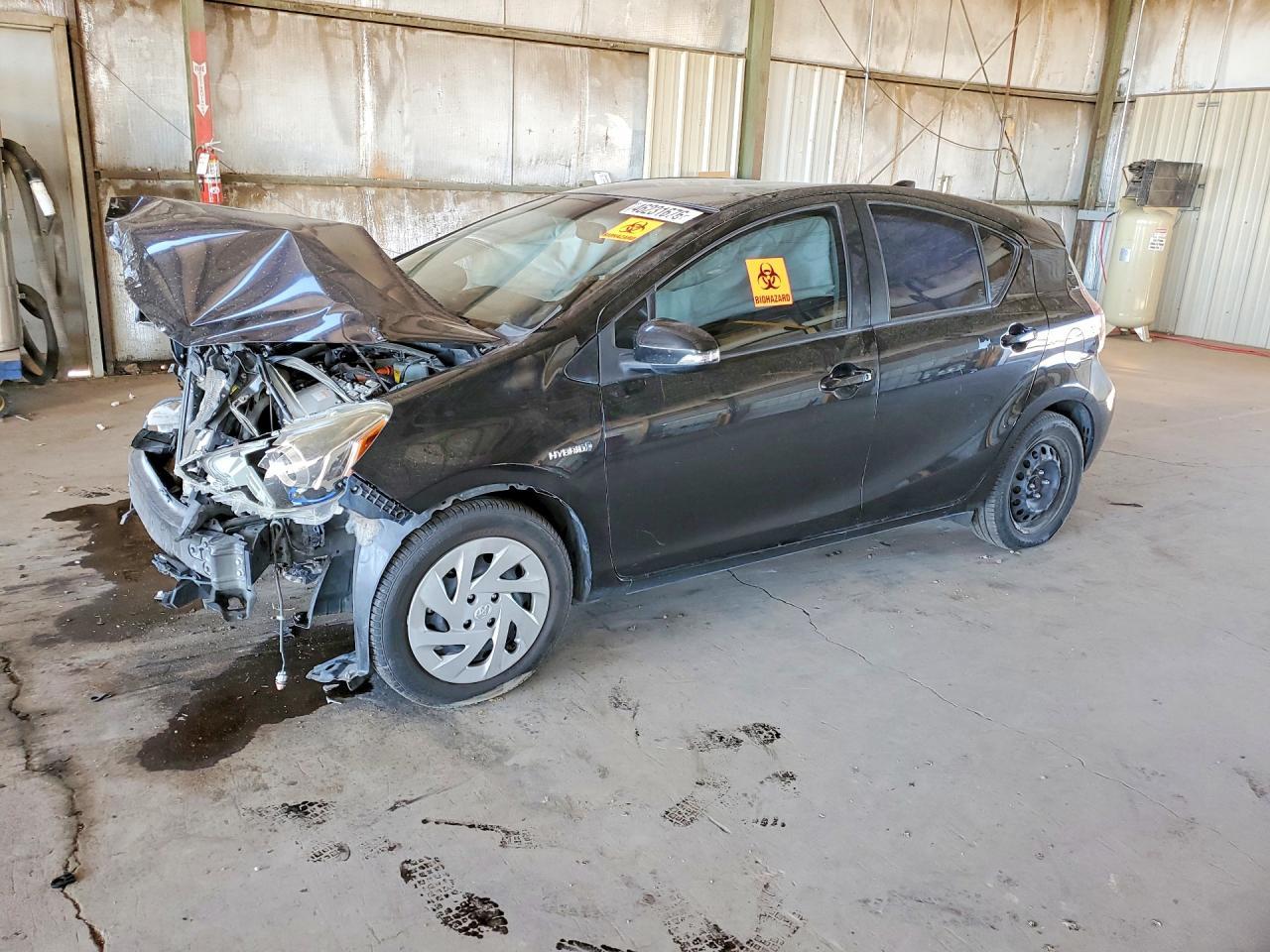 2016 Toyota Prius C Two