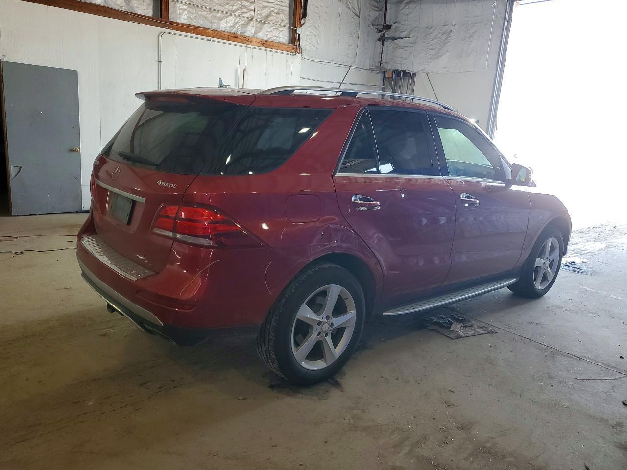 2016 Mercedes-Benz Gle 350 4Matic - Фото 3
