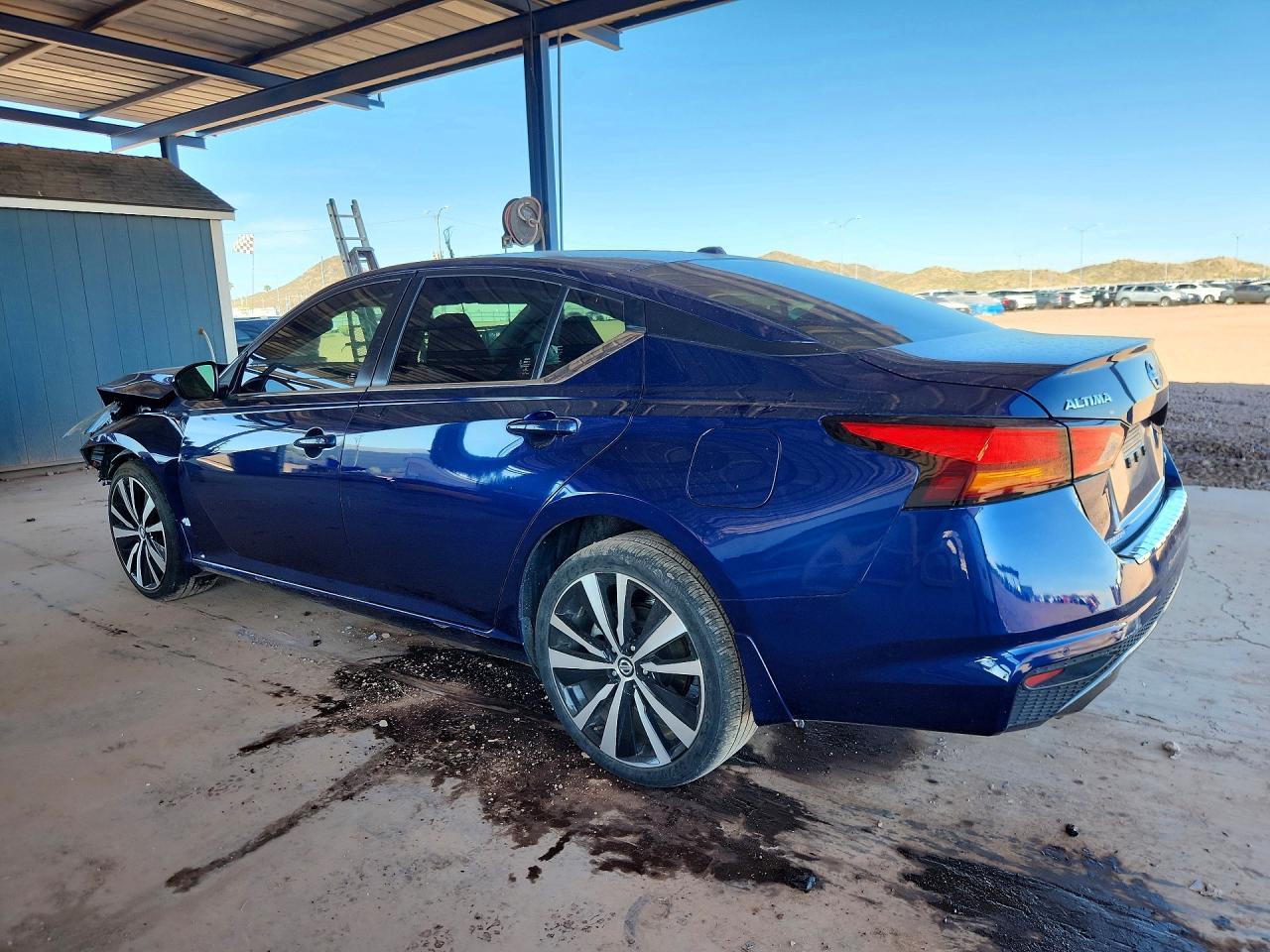 2022 Nissan Altima 2.5 Sr - Фото 2