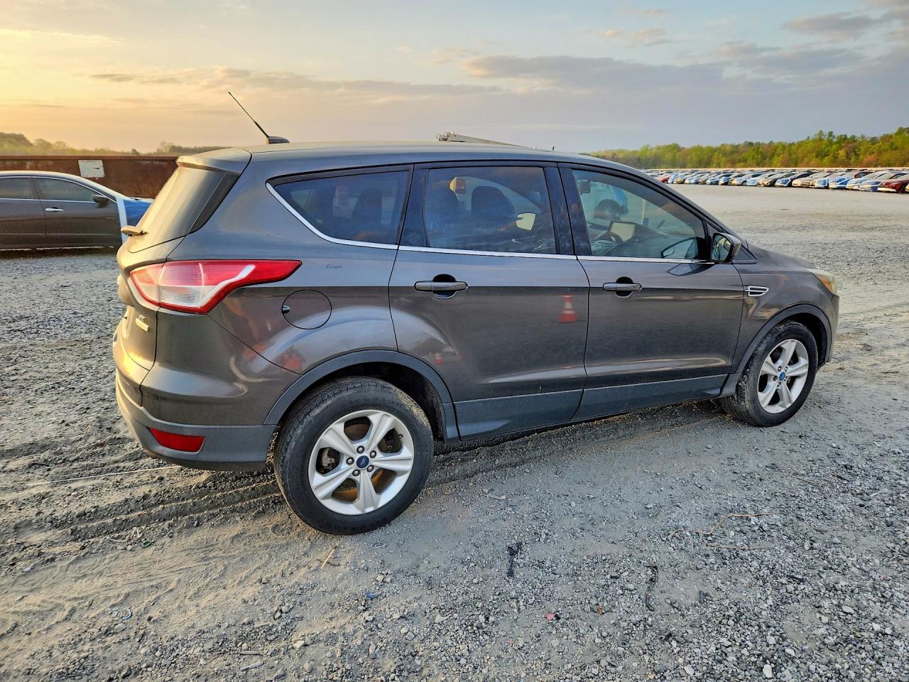 2015 Ford Escape Se - Фото 3