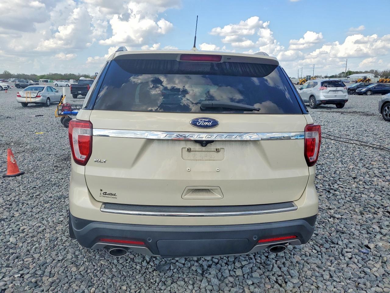 2018 Ford Explorer Xlt - Фото 6