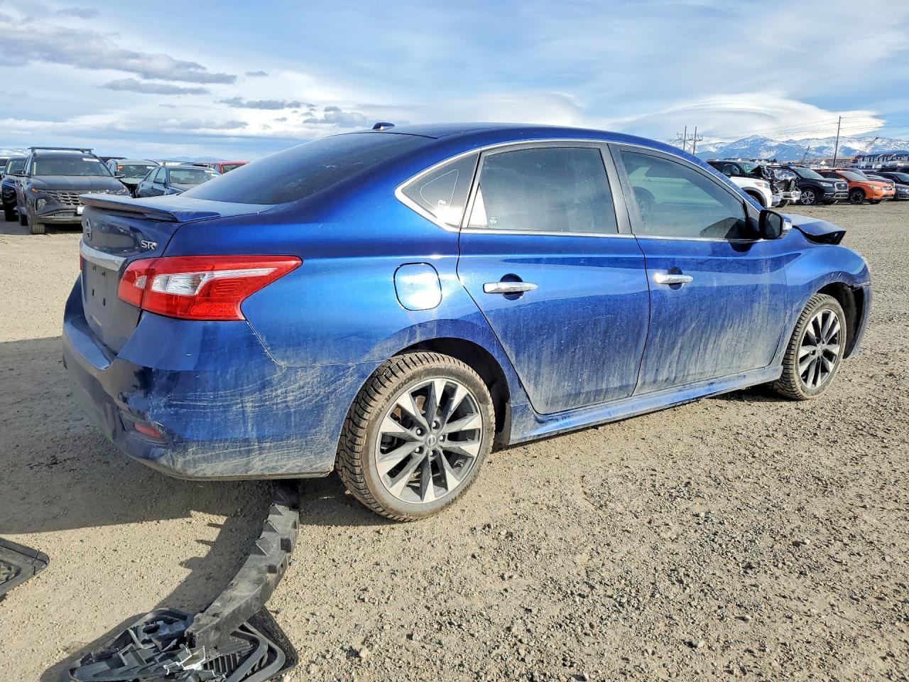 2016 Nissan Sentra Sr - Фото 3