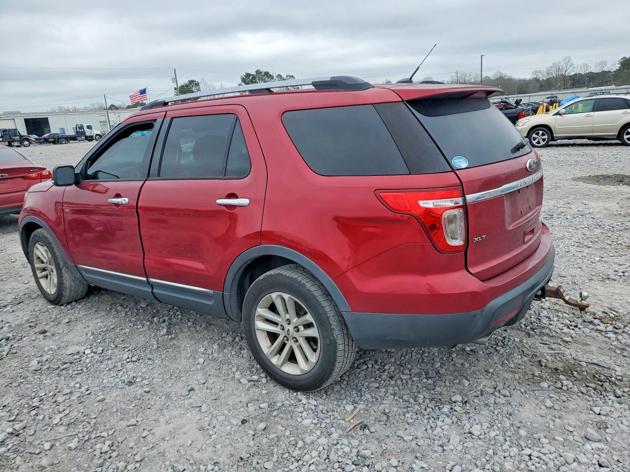 2014 Ford Explorer Xlt - Фото 2