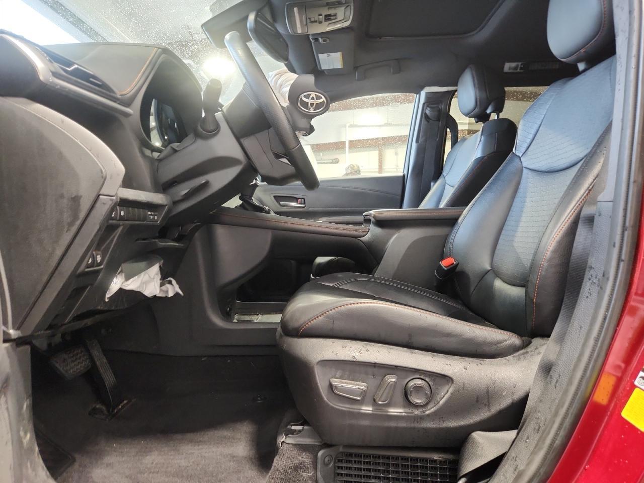 2021 Toyota Sienna Xse 7-Passenger - Image 7