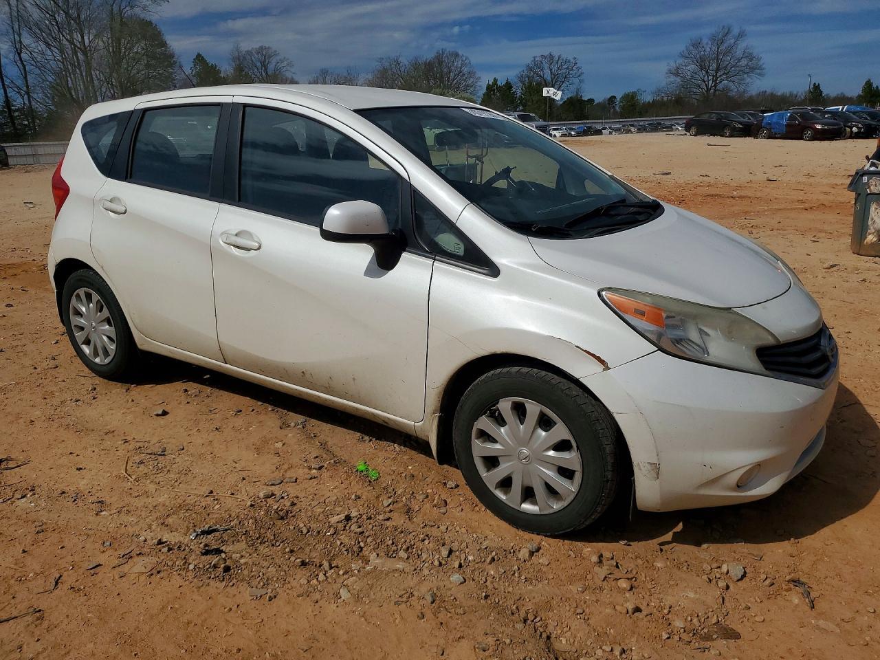 2014 Nissan Versa Note Sv - Image 4