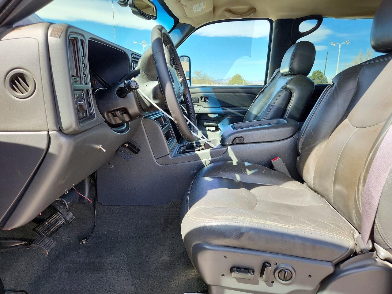 2006 Chevrolet Silverado K2500 Heavy Duty - Фото 7