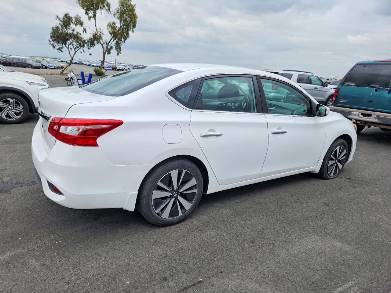 2017 Nissan Sentra S - Image 3