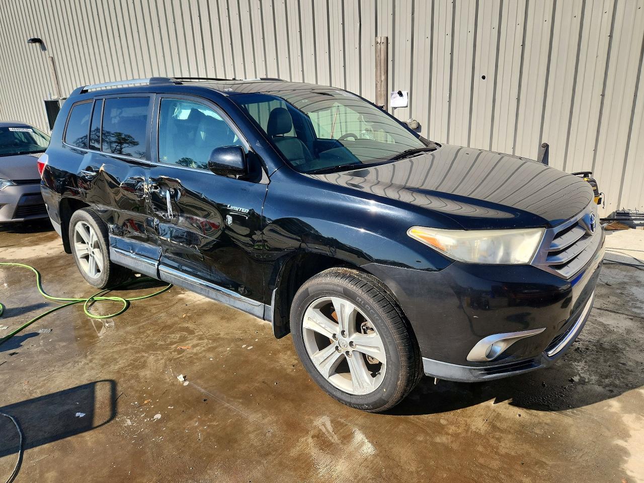 2012 Toyota Highlander Limited - Image 4
