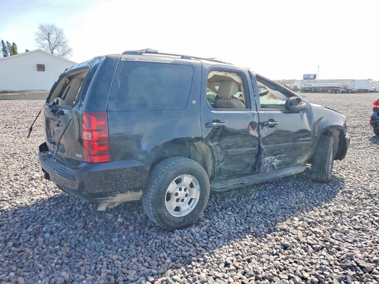 2008 Chevrolet Tahoe K1500 - Image 3