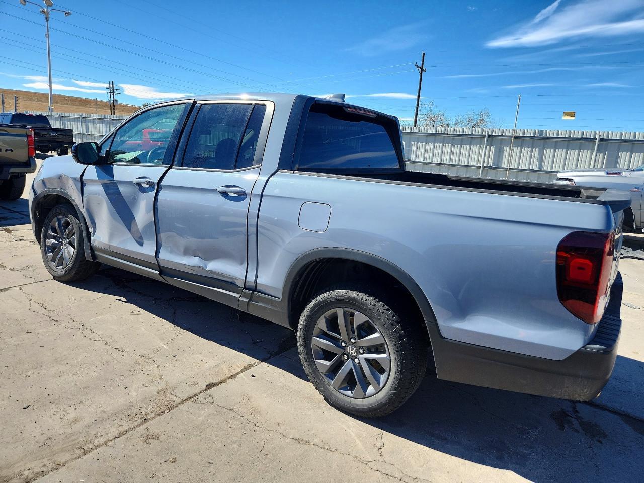 2024 Honda Ridgeline Sport - Image 2