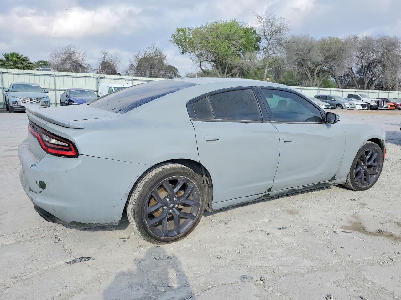 2016 Dodge Charger Sxt - Фото 3