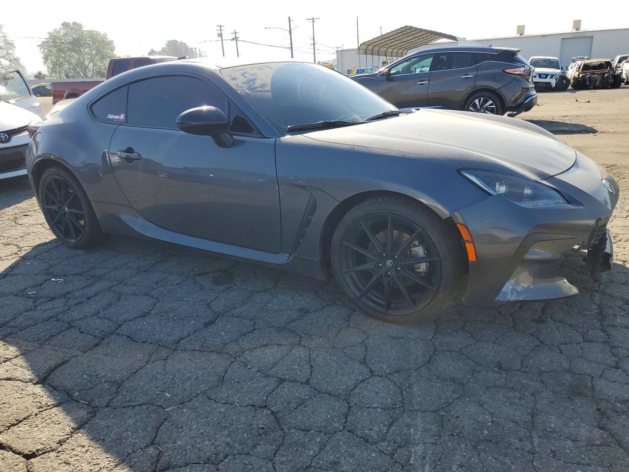 2022 Toyota Gr86 Premium - Image 4