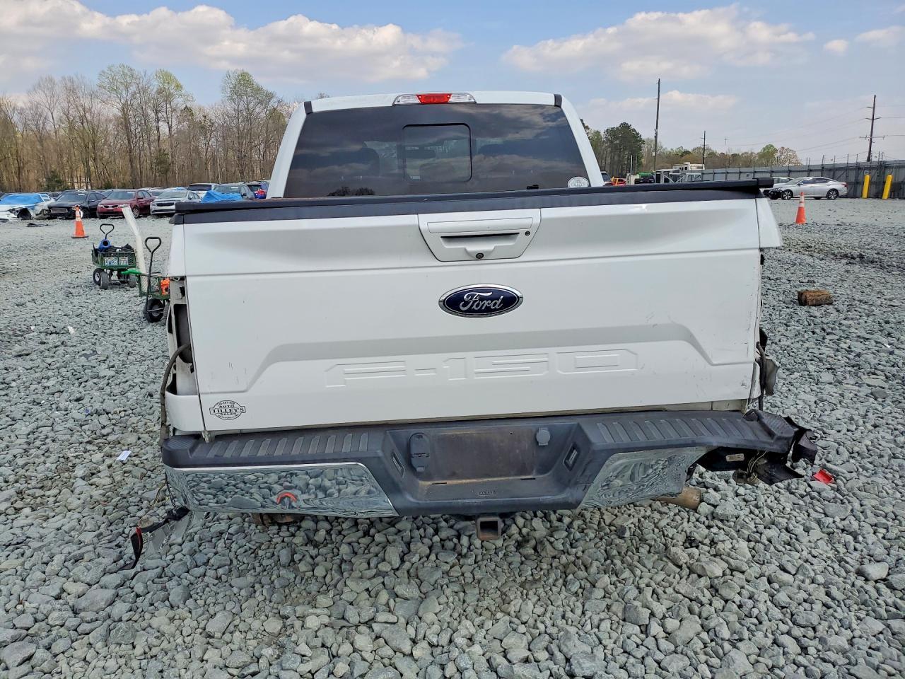 2019 Ford F150 - Image 6