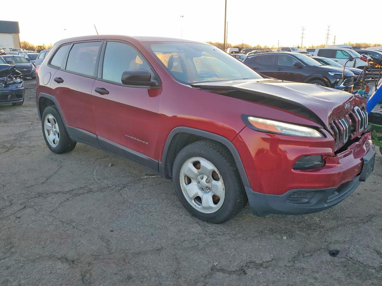 2016 Jeep Cherokee Sport - Фото 4