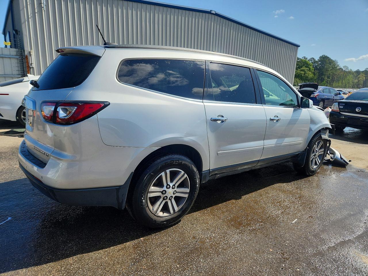 2016 Chevrolet Traverse Lt - Фото 3